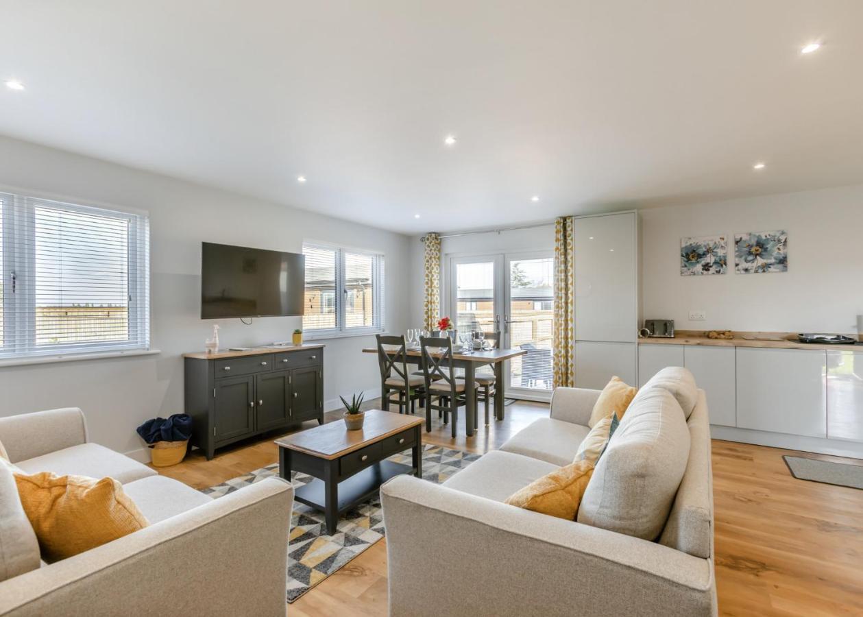 Cotswold Gateway Escape Hotel Offenham Екстериор снимка