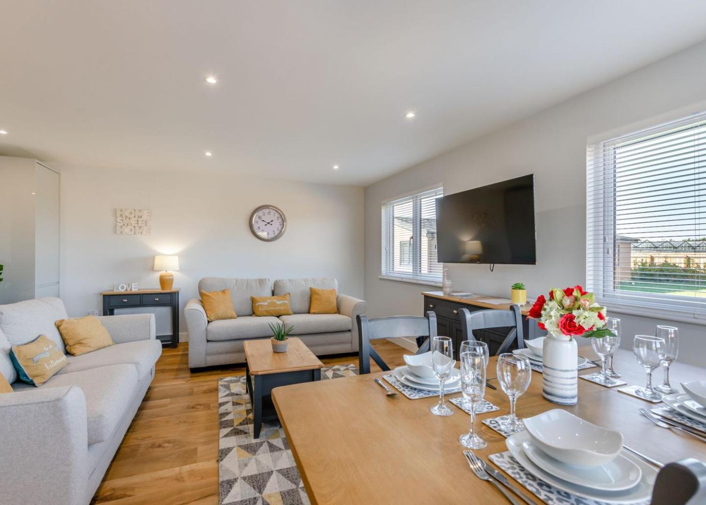 Cotswold Gateway Escape Hotel Offenham Екстериор снимка