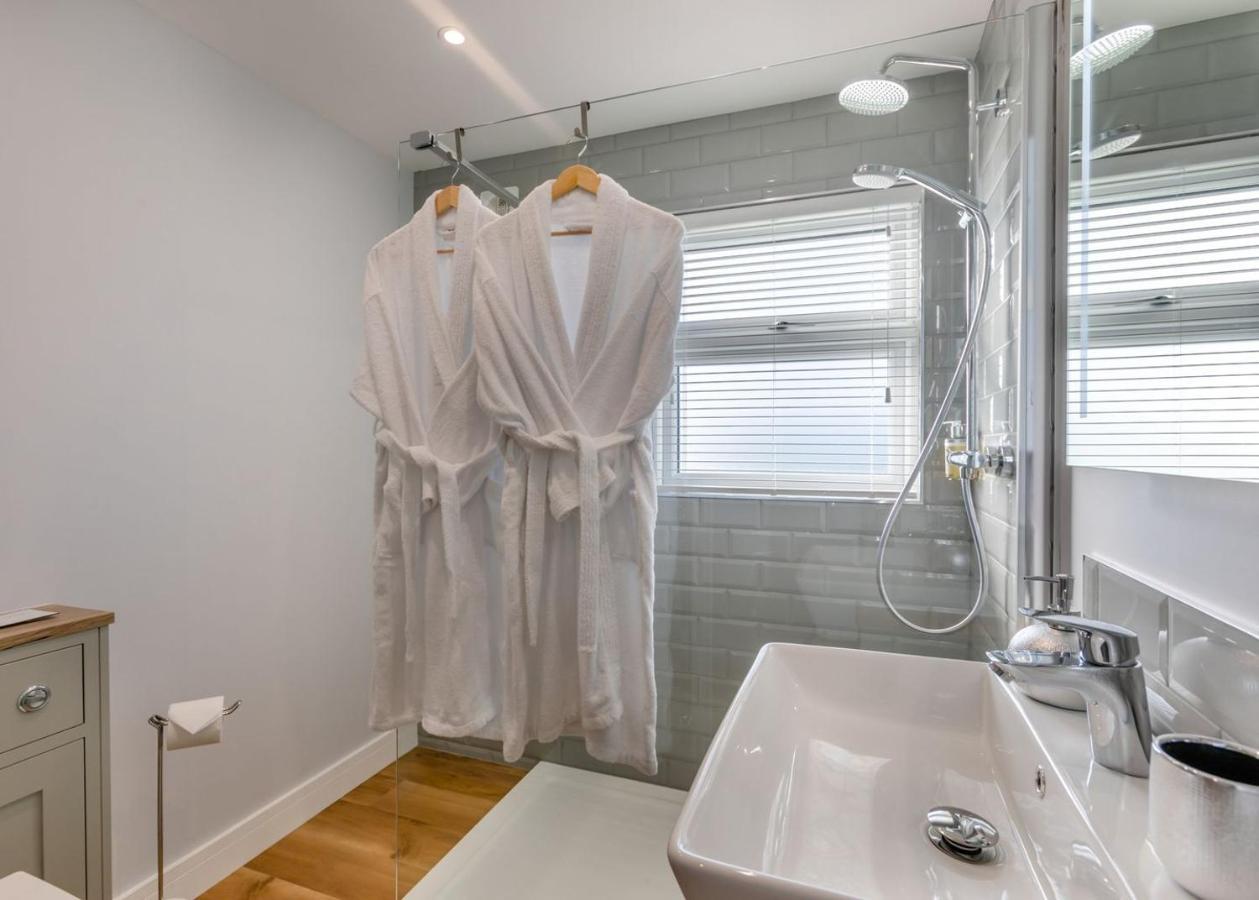 Cotswold Gateway Escape Hotel Offenham Екстериор снимка