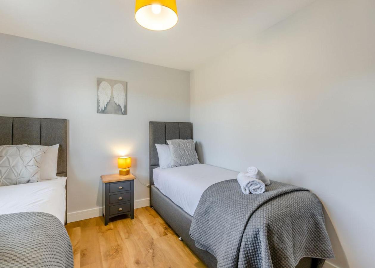 Cotswold Gateway Escape Hotel Offenham Екстериор снимка