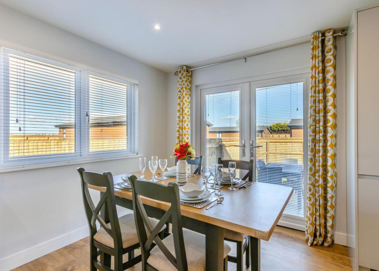 Cotswold Gateway Escape Hotel Offenham Екстериор снимка